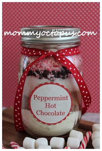 Peppermint Hot Chocolate in a Jar